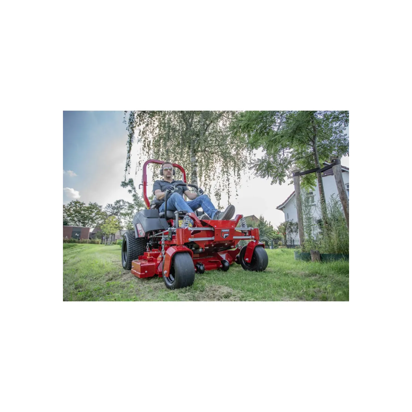 Autoportée ZTurn - FERRIS - ISX800 - 132CM