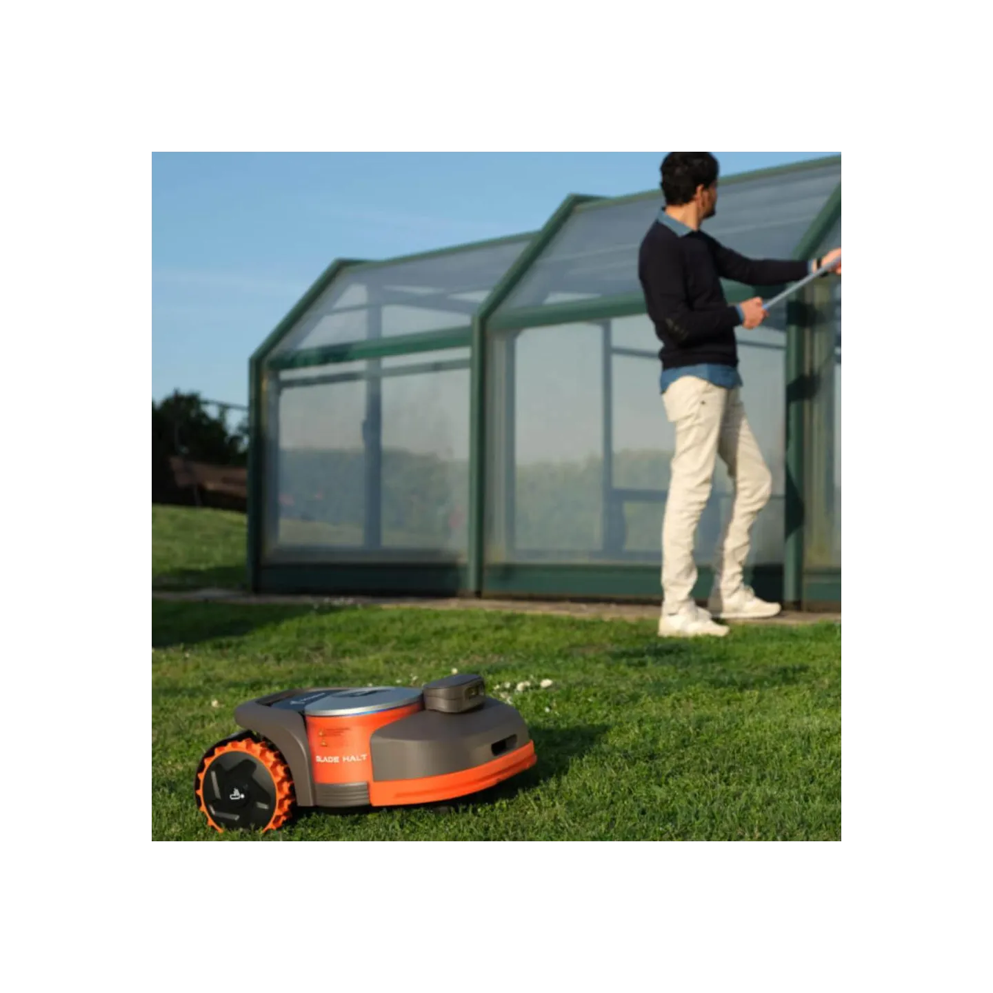 ROBOT DE TONTE GPS - H800VF - SEGWAY NAVIMOW - 800M2